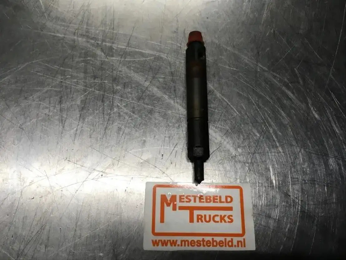 Volvo Injector FM - Injector for Truck: picture 1 Volvo Injector FM - Injector for Truck: picture 1