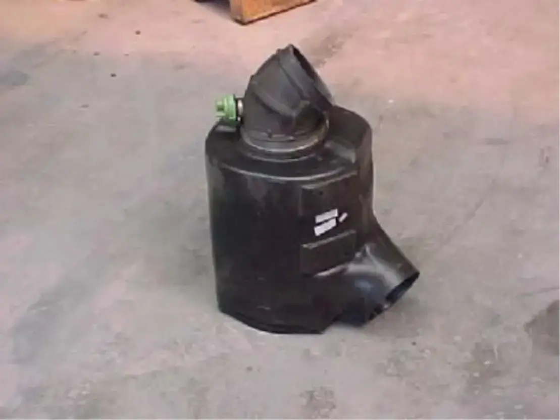 Volvo L uchtfilter FM9 - Air filter for Truck: picture 1 Volvo L uchtfilter FM9 - Air filter for Truck: picture 1