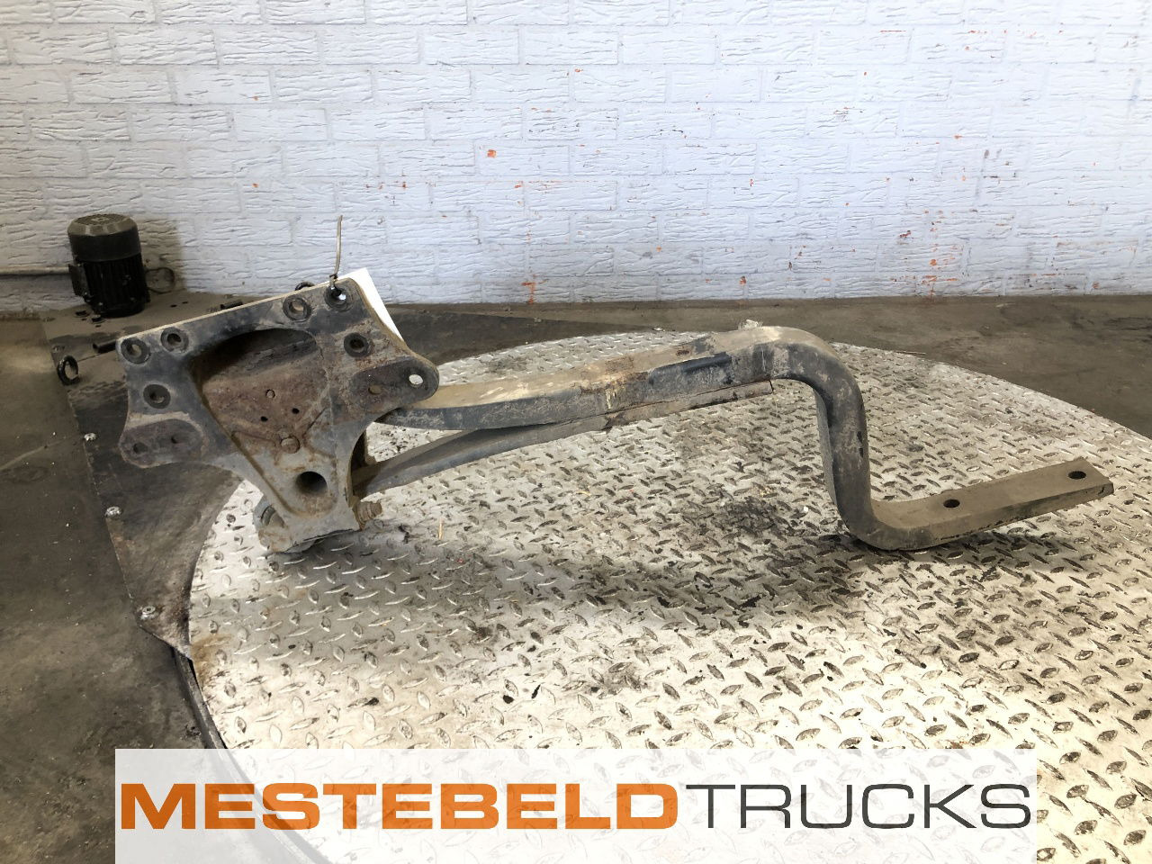 Volvo Luchtveerblad achter FE - Frame/ Chassis for Truck: picture 1 Volvo Luchtveerblad achter FE - Frame/ Chassis for Truck: picture 1