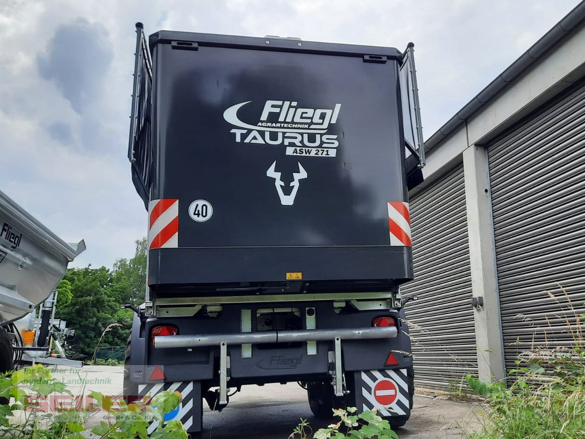 Fliegl ASW 271 TAURUS FOX 40m³ + Top Lift Light - Forage wagon: picture 5 Fliegl ASW 271 TAURUS FOX 40m³ + Top Lift Light - Forage wagon: picture 5