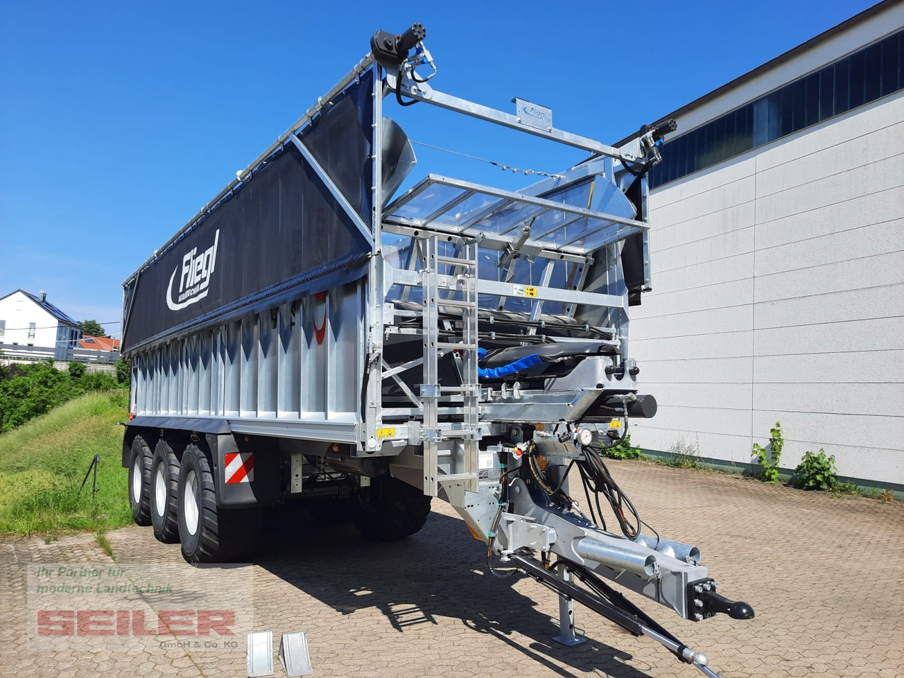 Fliegl ASW 391 TAURUS FOX 50m³ ZWL + Top Lift Light - Forage wagon: picture 3 Fliegl ASW 391 TAURUS FOX 50m³ ZWL + Top Lift Light - Forage wagon: picture 3