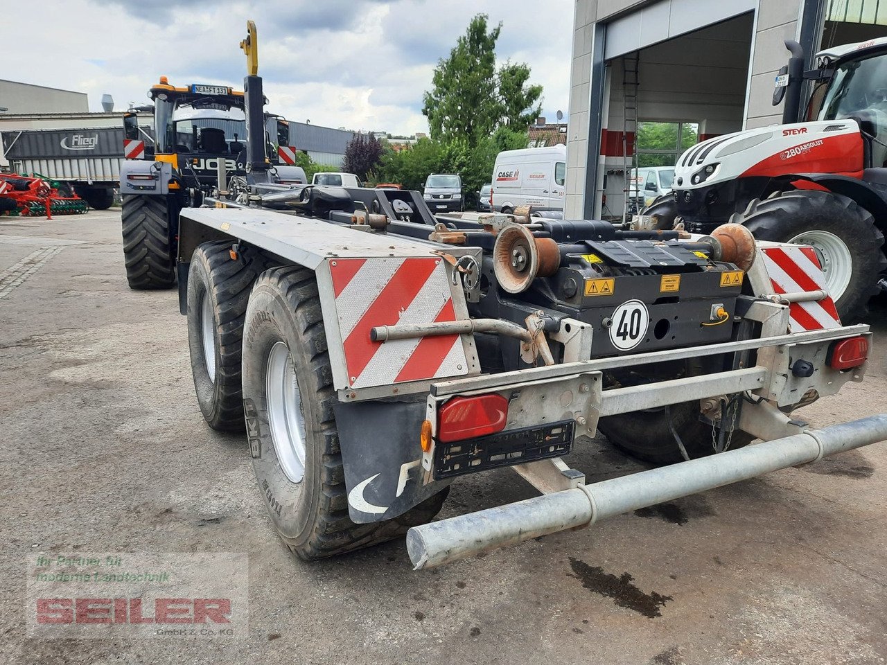 Roll-off/ Skip trailer Fliegl HKL 22 Tandem: picture 6 Roll-off/ Skip trailer Fliegl HKL 22 Tandem: picture 6