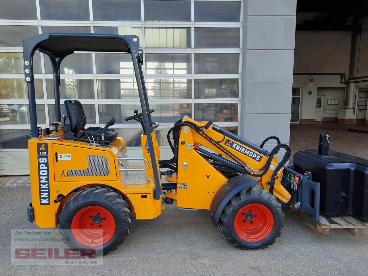 Knikmops KM 125 TE - Compact loader: picture 2 Knikmops KM 125 TE - Compact loader: picture 2