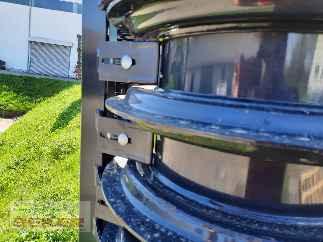 Kuhn Cultimer L 400 R NSM + T-Liner-Walze - Cultivator: picture 5 Kuhn Cultimer L 400 R NSM + T-Liner-Walze - Cultivator: picture 5