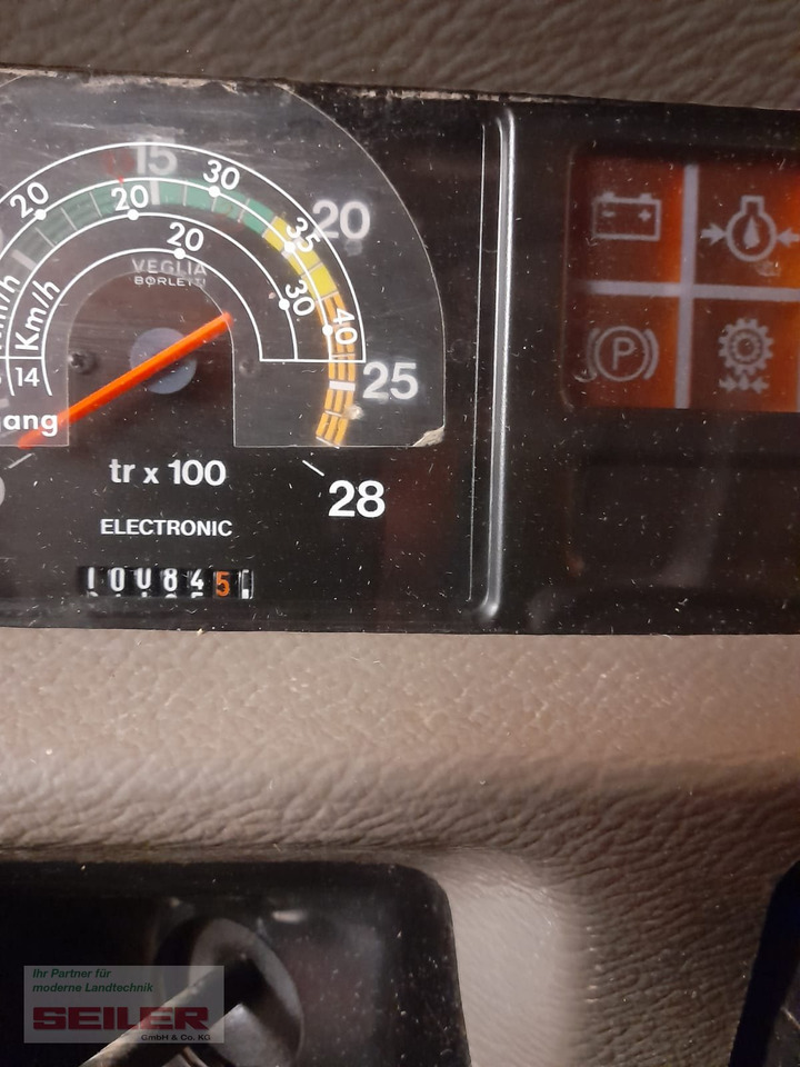 Farm tractor Massey Ferguson 3085 Euro-Line: picture 9