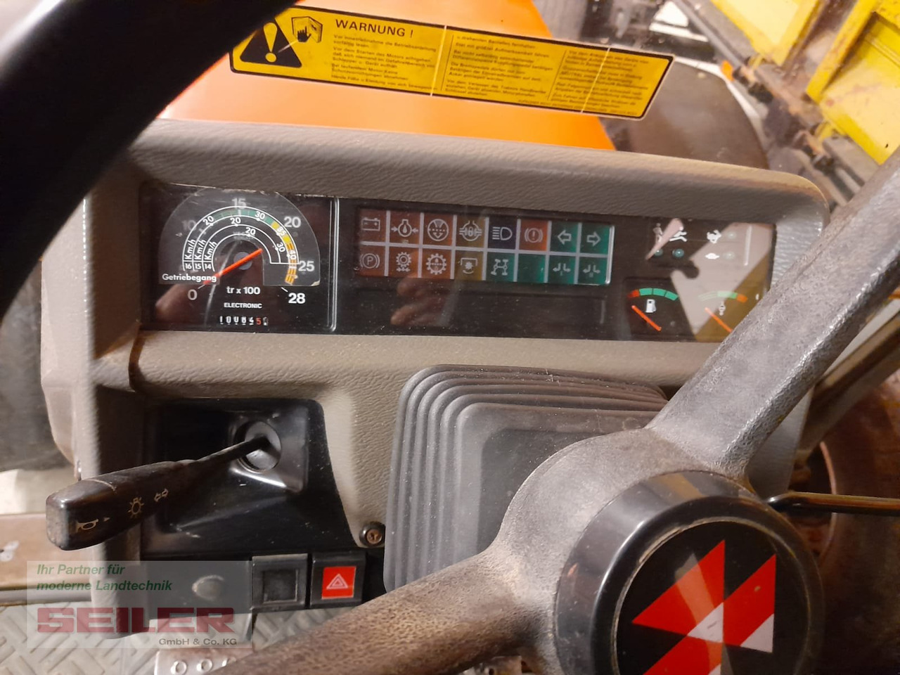 Farm tractor Massey Ferguson 3085 Euro-Line: picture 10