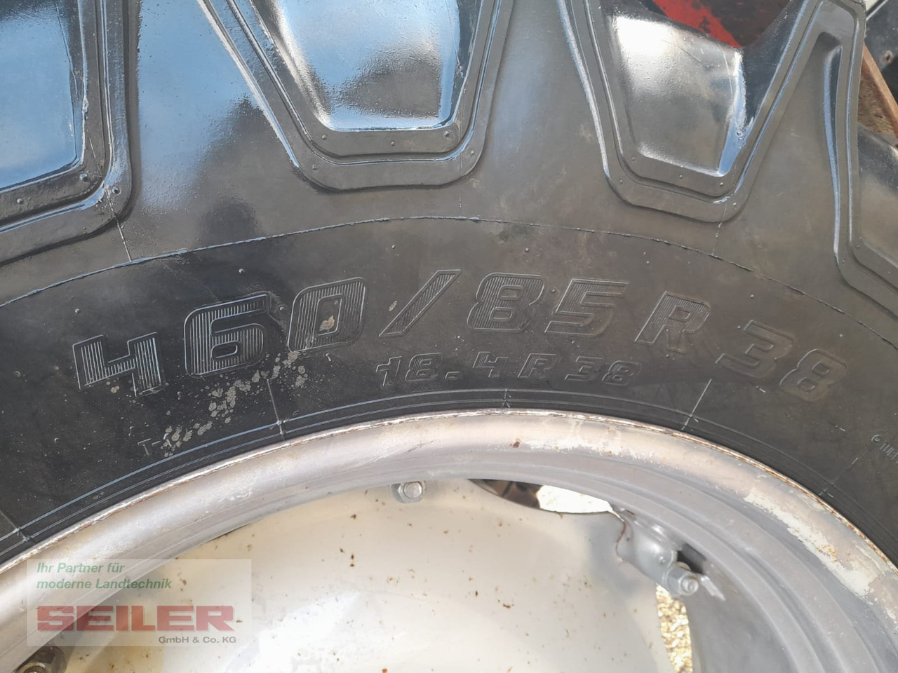 Farm tractor Massey Ferguson 3085 Euro-Line: picture 13