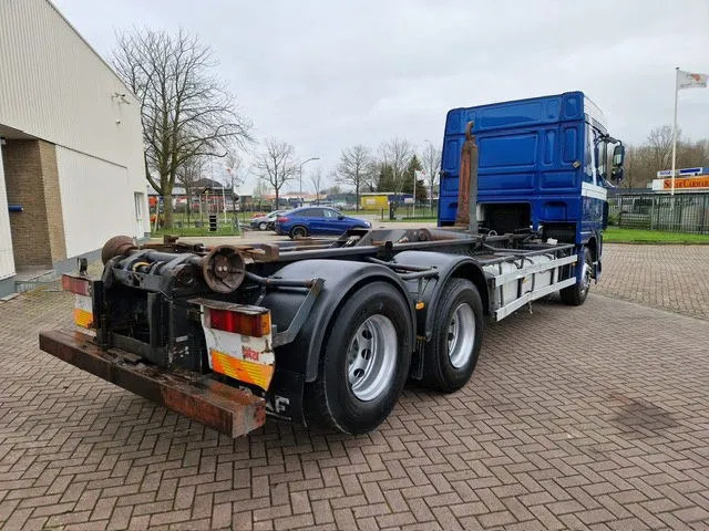 DAF XF 95.430 6x2 Manual-Gear Euro 4 - Cab chassis truck: picture 3 DAF XF 95.430 6x2 Manual-Gear Euro 4 - Cab chassis truck: picture 3