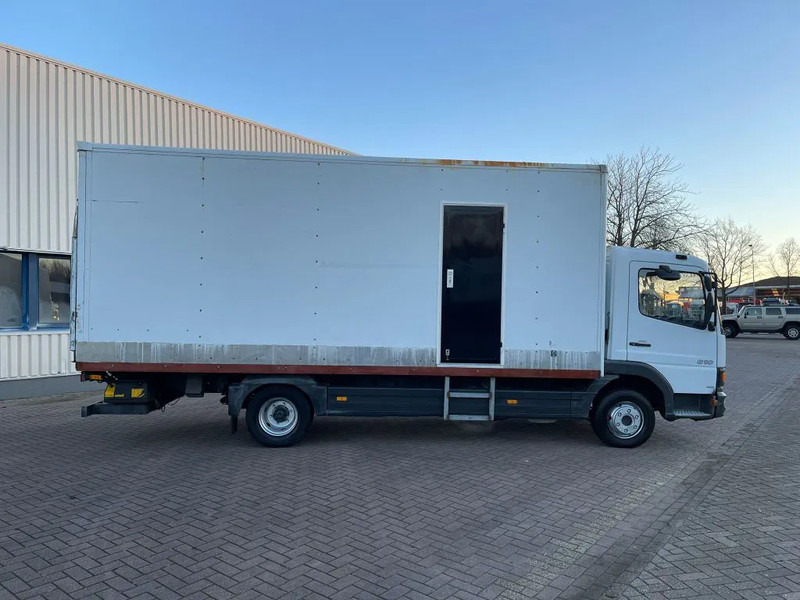Mercedes-Benz Atego 818 EURO 3 Full Steel Manual Gear-box NL-Truck - Box truck: picture 2 Mercedes-Benz Atego 818 EURO 3 Full Steel Manual Gear-box NL-Truck - Box truck: picture 2