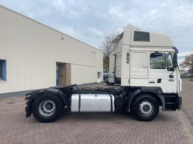MAN 18.463 Manual pomp PTO-Hydraulic - Tractor unit: picture 5 MAN 18.463 Manual pomp PTO-Hydraulic - Tractor unit: picture 5