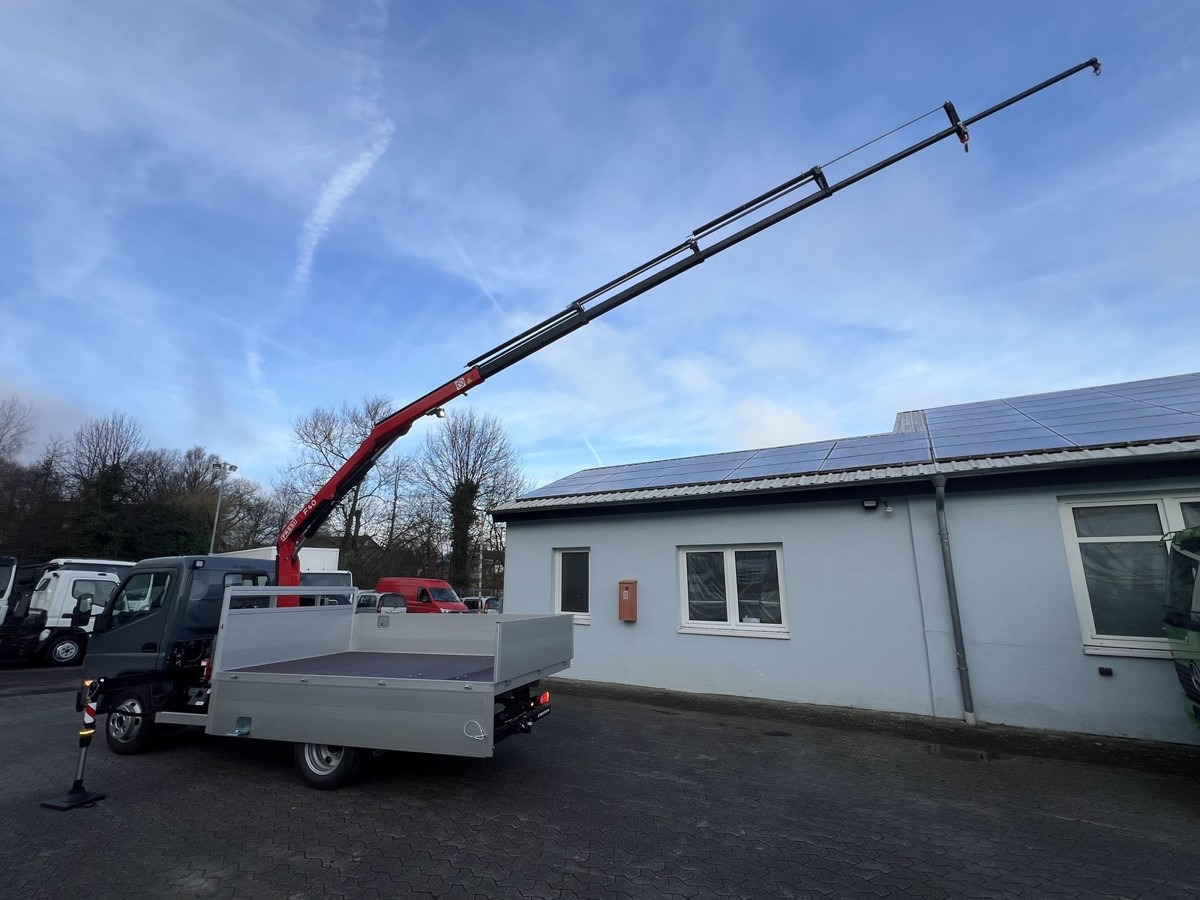 FUSO 6S15 Pritsche 3.0m Kran 4xhydr. Funk! - Open body delivery van: picture 5 FUSO 6S15 Pritsche 3.0m Kran 4xhydr. Funk! - Open body delivery van: picture 5