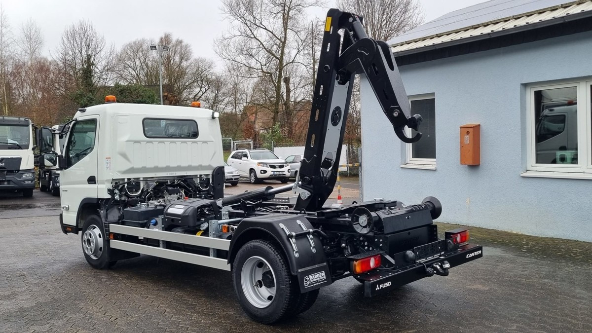 FUSO Canter FUSO 9C18 Duonic City Abrollkipper - Hook lift truck: picture 1 FUSO Canter FUSO 9C18 Duonic City Abrollkipper - Hook lift truck: picture 1