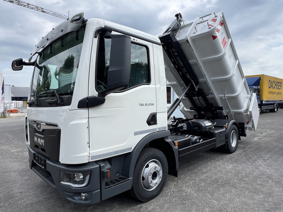 MAN TGL 12.250 BL NEU City Abrollkipper PowerMatic - Tipper van: picture 2 MAN TGL 12.250 BL NEU City Abrollkipper PowerMatic - Tipper van: picture 2