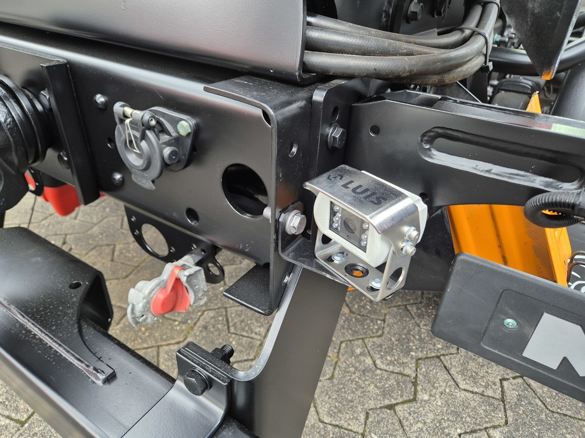 MAN TGL 8.190 Feuerwehrfahrzeug City Abrollkipper - Hook lift truck: picture 3 MAN TGL 8.190 Feuerwehrfahrzeug City Abrollkipper - Hook lift truck: picture 3