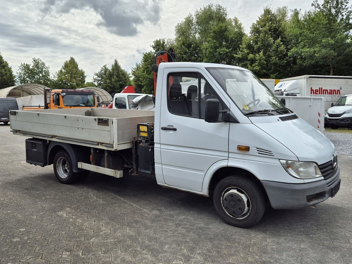 MERCEDES-BENZ Sprinter 413 313 Pritsche Kran Palfinger PC2300 - Open body delivery van: picture 2 MERCEDES-BENZ Sprinter 413 313 Pritsche Kran Palfinger PC2300 - Open body delivery van: picture 2