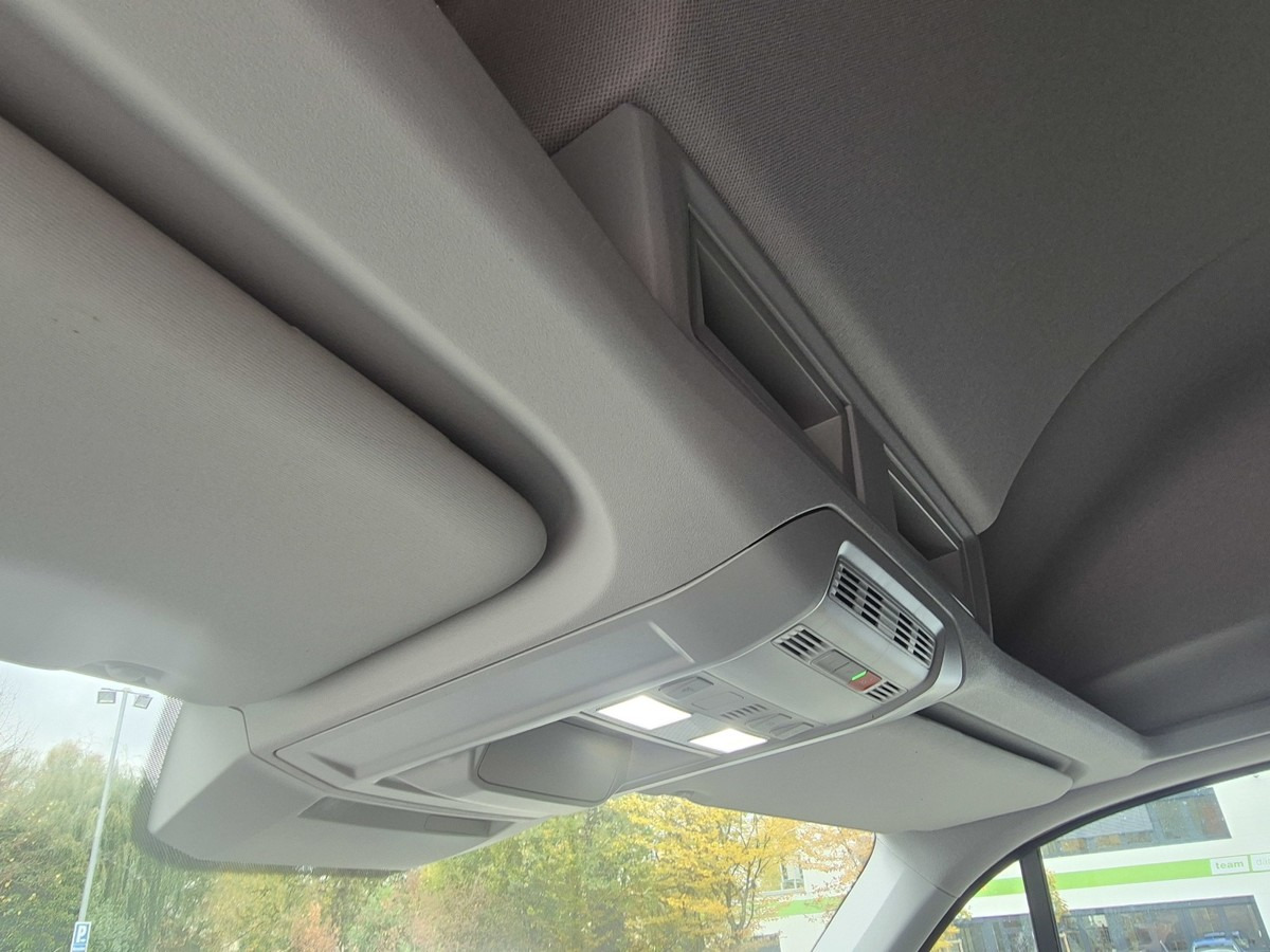 Leasing of VW Crafter 35 Maxi L4H3 1Hand PDC sofort verfügbar! VW Crafter 35 Maxi L4H3 1Hand PDC sofort verfügbar!: picture 7