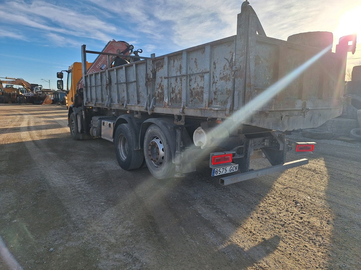 RENAULT PREMIUM LANDER 320.26 - Crane truck: picture 4 RENAULT PREMIUM LANDER 320.26 - Crane truck: picture 4