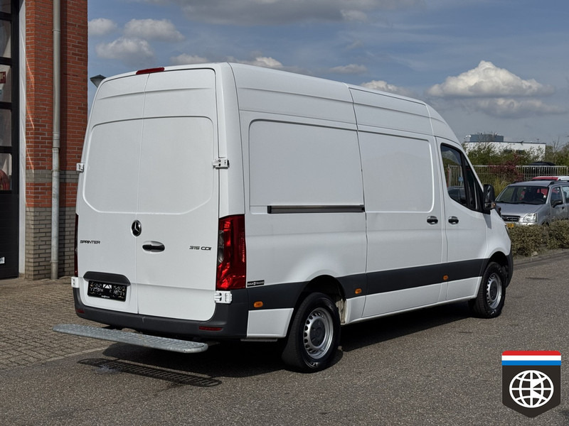 Mercedes-Benz Sprinter 315 RWD - Man - A/C - ACC - Small van: picture 5 Mercedes-Benz Sprinter 315 RWD - Man - A/C - ACC - Small van: picture 5