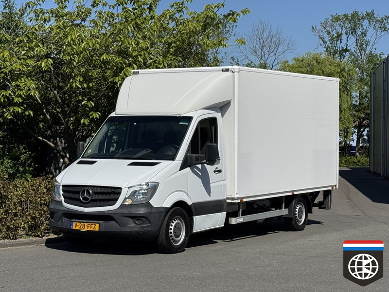 Mercedes-Benz Sprinter 316 CDI 1000kg load capacity - box - tailf lift - Closed box van: picture 1 Mercedes-Benz Sprinter 316 CDI 1000kg load capacity - box - tailf lift - Closed box van: picture 1