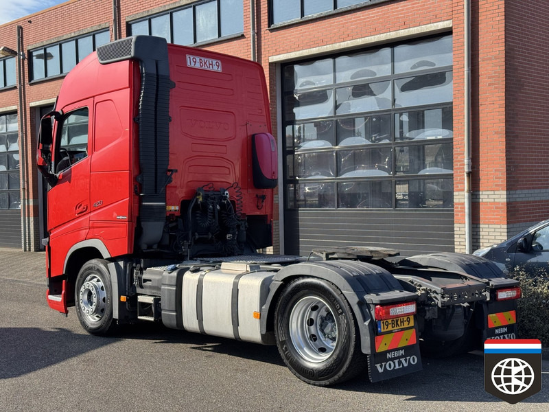Volvo FH 420 4X2 420 - ADR/VLG - PTO - EURO 6C - Tractor unit: picture 4 Volvo FH 420 4X2 420 - ADR/VLG - PTO - EURO 6C - Tractor unit: picture 4