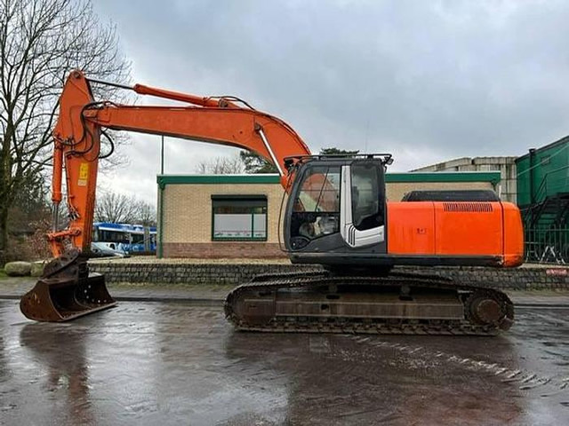 Hitachi ZX250LC-3 - ZX 250 LC - ZX250 - Excavator: picture 1 Hitachi ZX250LC-3 - ZX 250 LC - ZX250 - Excavator: picture 1