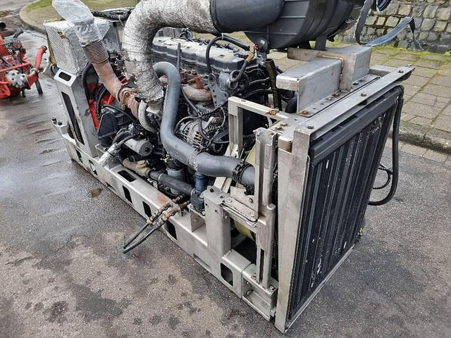 Iveco Tector Kirsch Gmbh PME200/315/180 - Generator set: picture 4 Iveco Tector Kirsch Gmbh PME200/315/180 - Generator set: picture 4