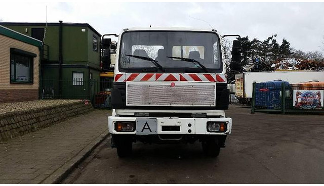 Mercedes-Benz 2524 L - Cab chassis truck: picture 2 Mercedes-Benz 2524 L - Cab chassis truck: picture 2