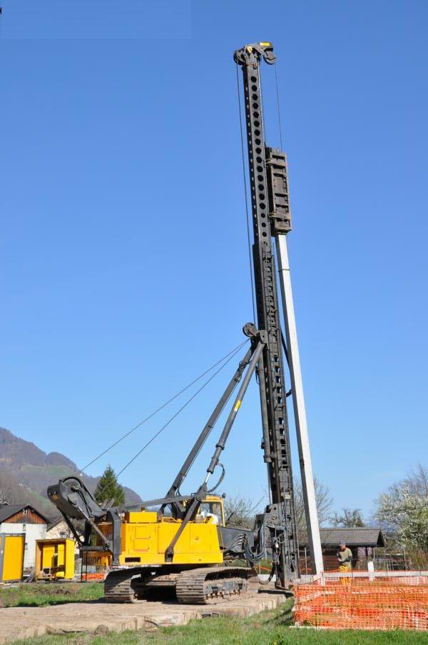 Akerman Banut H14B - Pile driver: picture 1 Akerman Banut H14B - Pile driver: picture 1