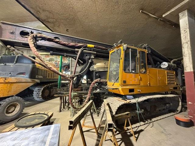 Akerman Banut H14B - Pile driver: picture 3 Akerman Banut H14B - Pile driver: picture 3