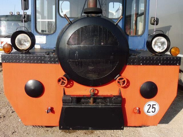 Cordes Zugmaschine (Lokomotive) Personenanhänger - Coach: picture 3 Cordes Zugmaschine (Lokomotive) Personenanhänger - Coach: picture 3