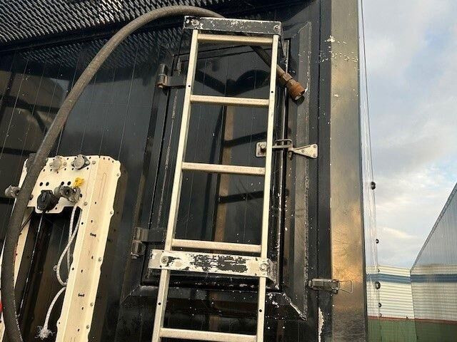 Fliegl SDS 390, 10mm Boden, 92m³, mehrfach auf Lager - Closed box semi-trailer: picture 5 Fliegl SDS 390, 10mm Boden, 92m³, mehrfach auf Lager - Closed box semi-trailer: picture 5