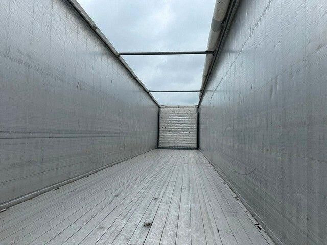 Fliegl SDS 390, 93m³, 10mm Boden, 2-Achser, Funk - Closed box semi-trailer: picture 4 Fliegl SDS 390, 93m³, 10mm Boden, 2-Achser, Funk - Closed box semi-trailer: picture 4