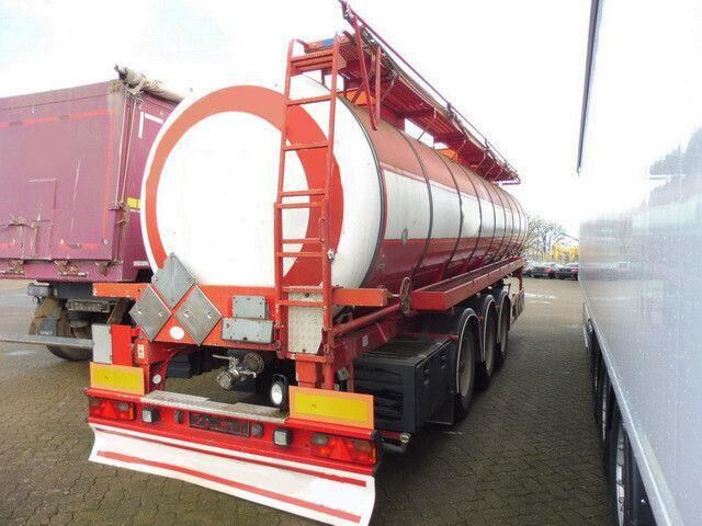 Kässbohrer Isoliert, Chemie, V2A, 32m³,Kompresor,Alu-Felgen - Tanker semi-trailer: picture 4 Kässbohrer Isoliert, Chemie, V2A, 32m³,Kompresor,Alu-Felgen - Tanker semi-trailer: picture 4