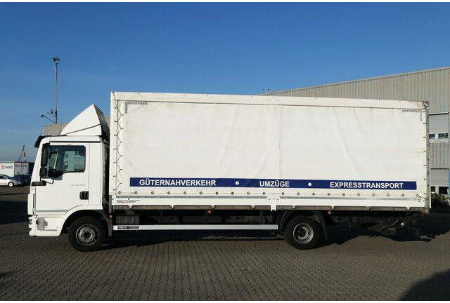 MAN 12.220 TGL 4x2, LBW, Klima, 7.200mm lang, AHK - Curtain side truck: picture 4 MAN 12.220 TGL 4x2, LBW, Klima, 7.200mm lang, AHK - Curtain side truck: picture 4
