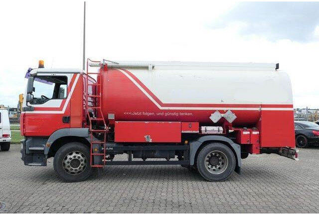 MAN 18.280 TGM, 14m³, 3 Kammern, 2x Schlauchtrommel - Tanker truck: picture 2 MAN 18.280 TGM, 14m³, 3 Kammern, 2x Schlauchtrommel - Tanker truck: picture 2