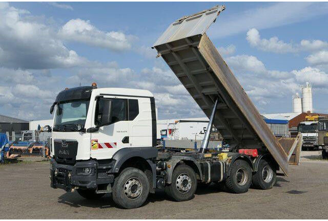 MAN 41.470 TGS 8x4, Bordmatik, Anbauplatte, Kombitür - Tipper: picture 2 MAN 41.470 TGS 8x4, Bordmatik, Anbauplatte, Kombitür - Tipper: picture 2