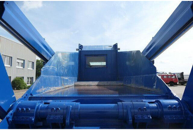 Cable system truck MAN 41.480 TGS 8x4, gr. Federpaket, 37tkm, 4-Achser: picture 9 Cable system truck MAN 41.480 TGS 8x4, gr. Federpaket, 37tkm, 4-Achser: picture 9