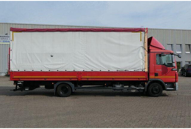 MAN TGL 8.180/LBW/Schiebeverdeck/Automatik - Curtain side truck: picture 2 MAN TGL 8.180/LBW/Schiebeverdeck/Automatik - Curtain side truck: picture 2