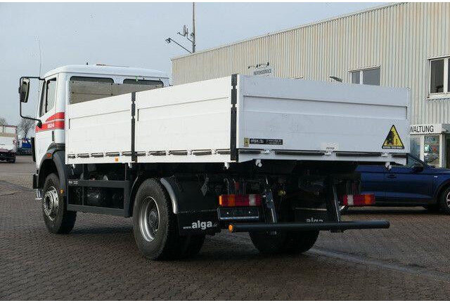 Mercedes-Benz 1824 AK 4x4, Allrad, AHK, Blattfederung, 168tkm - Dropside/ Flatbed truck: picture 5 Mercedes-Benz 1824 AK 4x4, Allrad, AHK, Blattfederung, 168tkm - Dropside/ Flatbed truck: picture 5