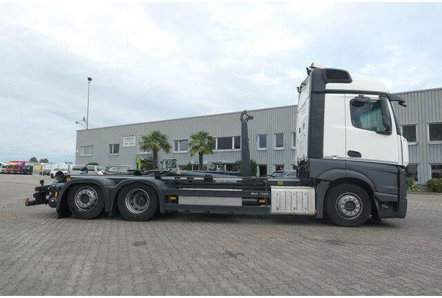 Mercedes-Benz 2543 L Actros 6x2, Meiler RK 21.70, Lenk-Lift - Hook lift truck: picture 2 Mercedes-Benz 2543 L Actros 6x2, Meiler RK 21.70, Lenk-Lift - Hook lift truck: picture 2