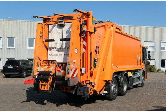 Mercedes-Benz 2633 L ECONIC, HN-Schörling, Zöller, gelenkt, AC - Refuse truck: picture 3 Mercedes-Benz 2633 L ECONIC, HN-Schörling, Zöller, gelenkt, AC - Refuse truck: picture 3
