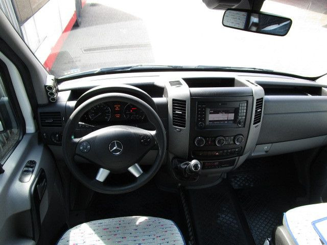 Mercedes-Benz 516 CDI Sprinter, Euro 6, 23 Sitze, A/C, 94 tkm - Minibus, People carrier: picture 4 Mercedes-Benz 516 CDI Sprinter, Euro 6, 23 Sitze, A/C, 94 tkm - Minibus, People carrier: picture 4