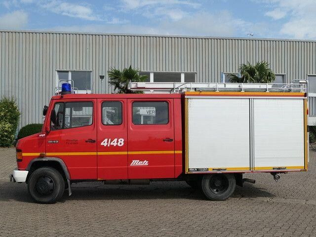 Mercedes-Benz 814 D/Feuerwehr/Metz/Wassertank/Pumpe - Fire engine: picture 5 Mercedes-Benz 814 D/Feuerwehr/Metz/Wassertank/Pumpe - Fire engine: picture 5