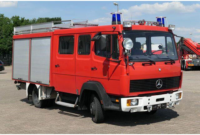 Mercedes-Benz 814 F/Feuerwehr/Pumpe/9 Sitze - Fire engine: picture 3 Mercedes-Benz 814 F/Feuerwehr/Pumpe/9 Sitze - Fire engine: picture 3