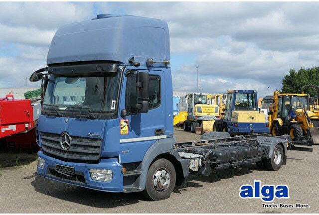 Mercedes-Benz 918 L Atego 4x2, Nebenantrieb, Standklima - Cab chassis truck: picture 1 Mercedes-Benz 918 L Atego 4x2, Nebenantrieb, Standklima - Cab chassis truck: picture 1