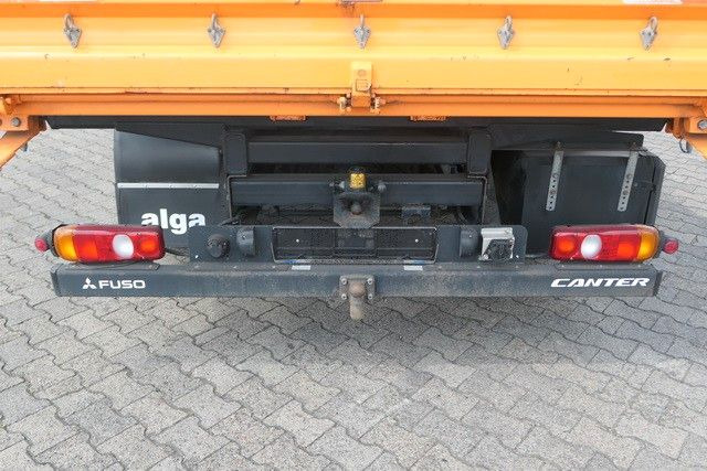 Mitsubishi Fuso Canter 7C18D, Palfinger PK 7001-KA, DOKA - Tipper van, Crew cab van: picture 5 Mitsubishi Fuso Canter 7C18D, Palfinger PK 7001-KA, DOKA - Tipper van, Crew cab van: picture 5