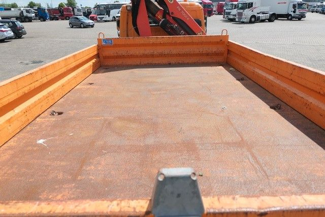 Mitsubishi Fuso Canter 7C18D, Palfinger PK 7001-KA, DOKA - Tipper van, Crew cab van: picture 4 Mitsubishi Fuso Canter 7C18D, Palfinger PK 7001-KA, DOKA - Tipper van, Crew cab van: picture 4
