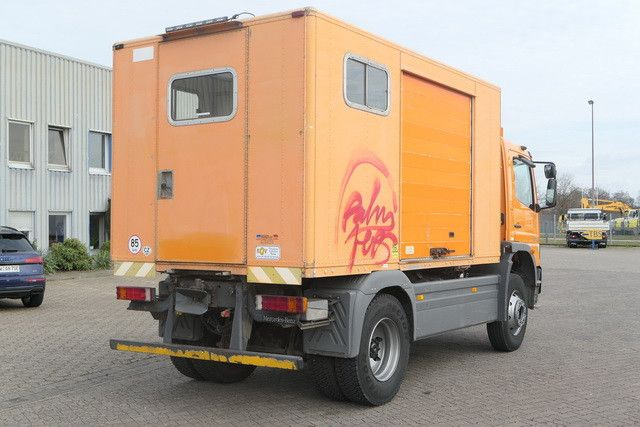 Municipal/ Special vehicle, Box truck Mercedes-Benz 1518 A Atego 4X4, Klima, AHK, Allrad, Rolltor: picture 6