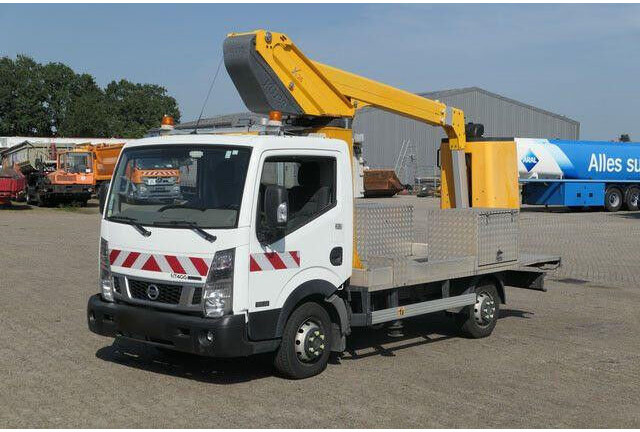 Nissan 32.12 4x2, 11m Arbeitshöhe, Klima,3. Sitz - Truck mounted aerial platform: picture 4 Nissan 32.12 4x2, 11m Arbeitshöhe, Klima,3. Sitz - Truck mounted aerial platform: picture 4