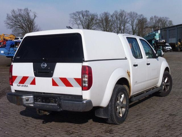 Nissan Navara 2.5 Tdi 4x4, DOKA, Pickup, Klima, AHK - Open body delivery van: picture 5 Nissan Navara 2.5 Tdi 4x4, DOKA, Pickup, Klima, AHK - Open body delivery van: picture 5